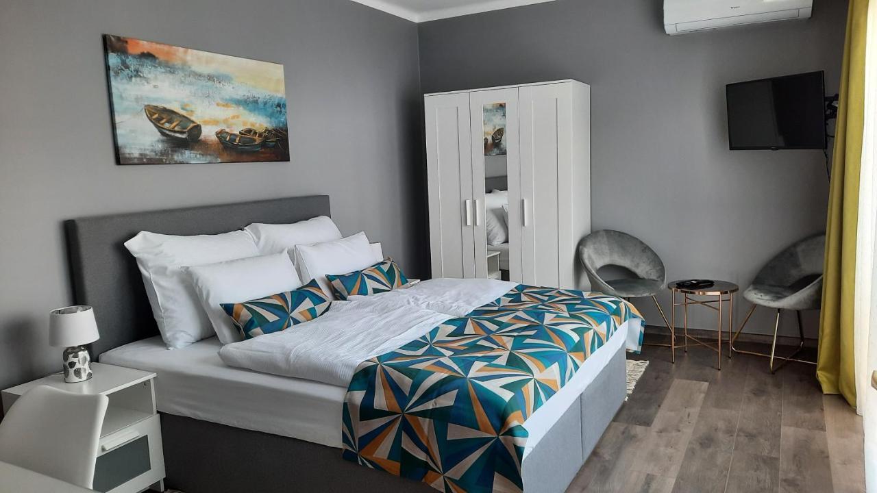 Balaton Legendaja Apartman Siófok Buitenkant foto